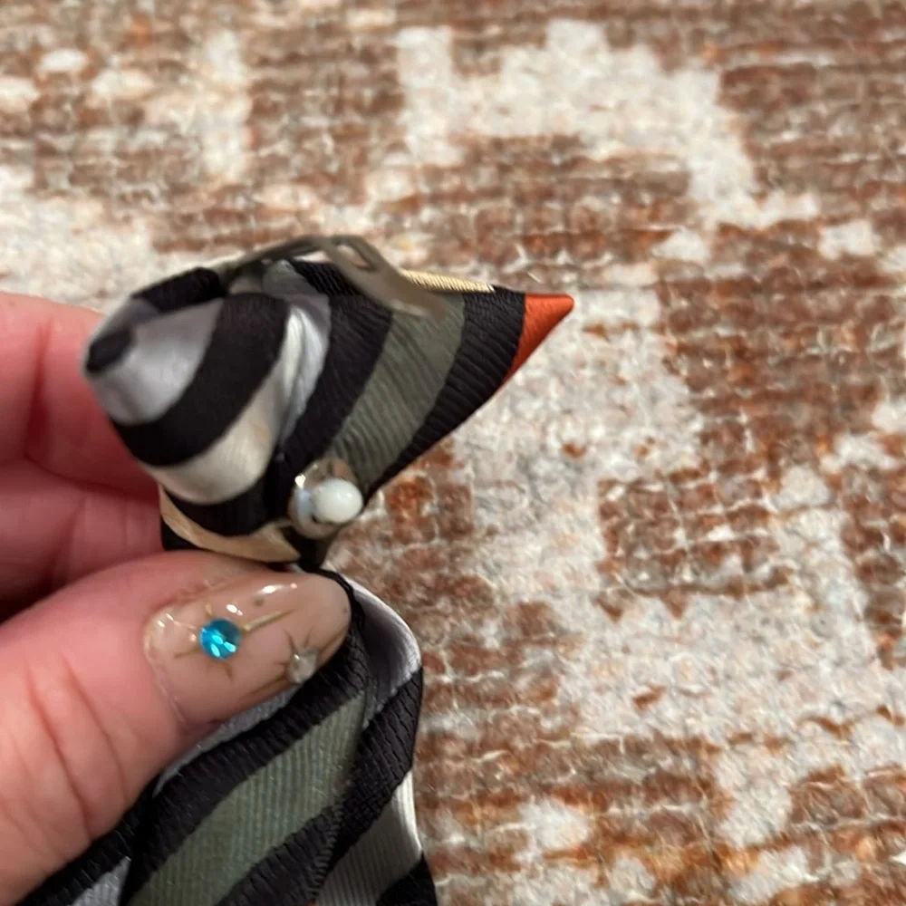 clip on tie! striped!